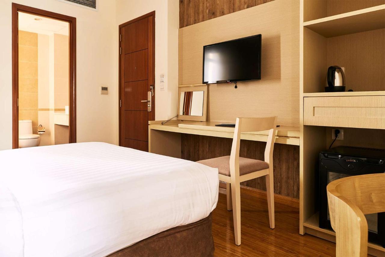 Gk Central Hotel Хошимин Екстериор снимка
