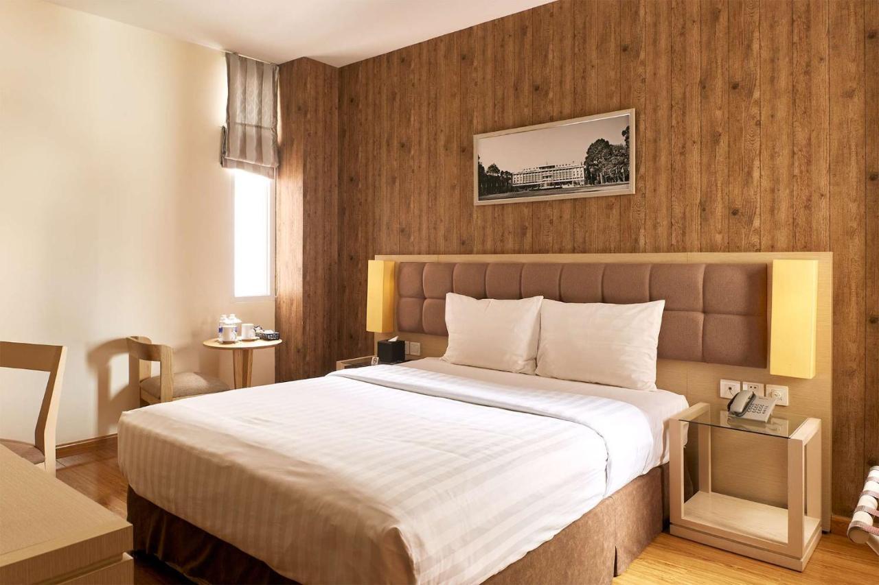 Gk Central Hotel Хошимин Екстериор снимка